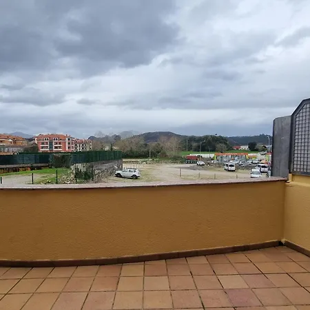 Saavedra Posada De Llanes